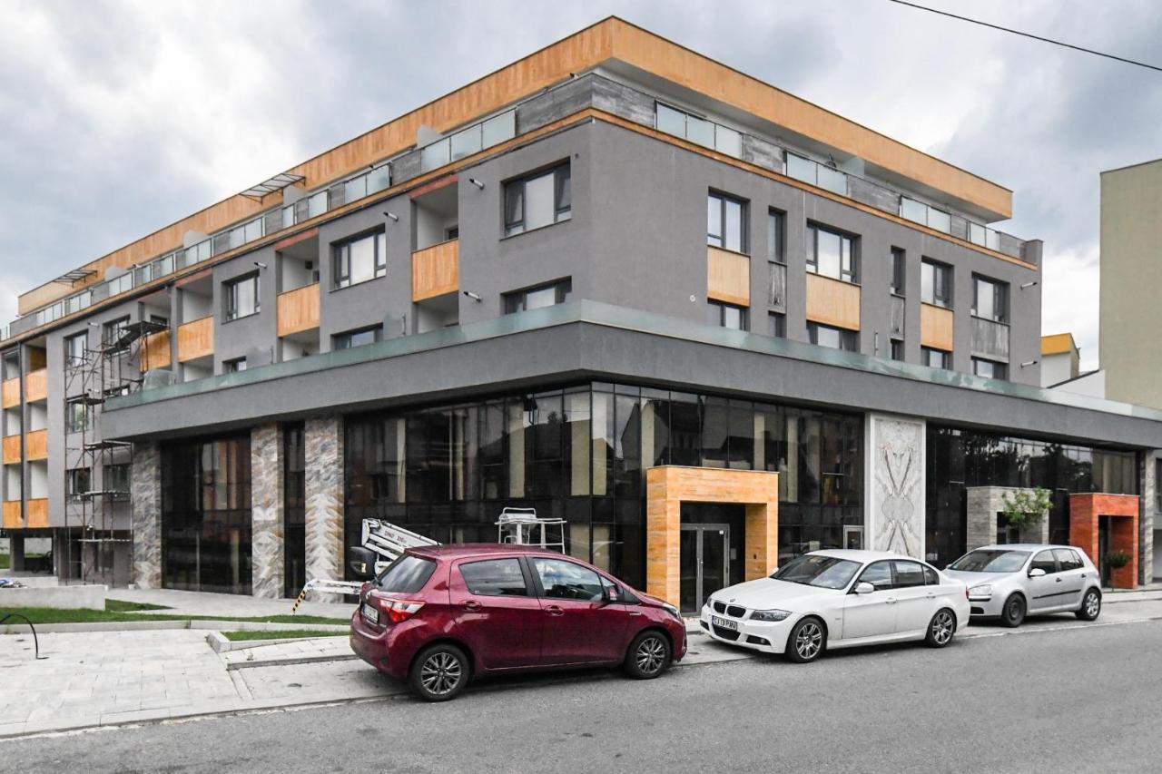 Modern Apartment In A Quiet Area Cluj Napoca Bagian luar foto