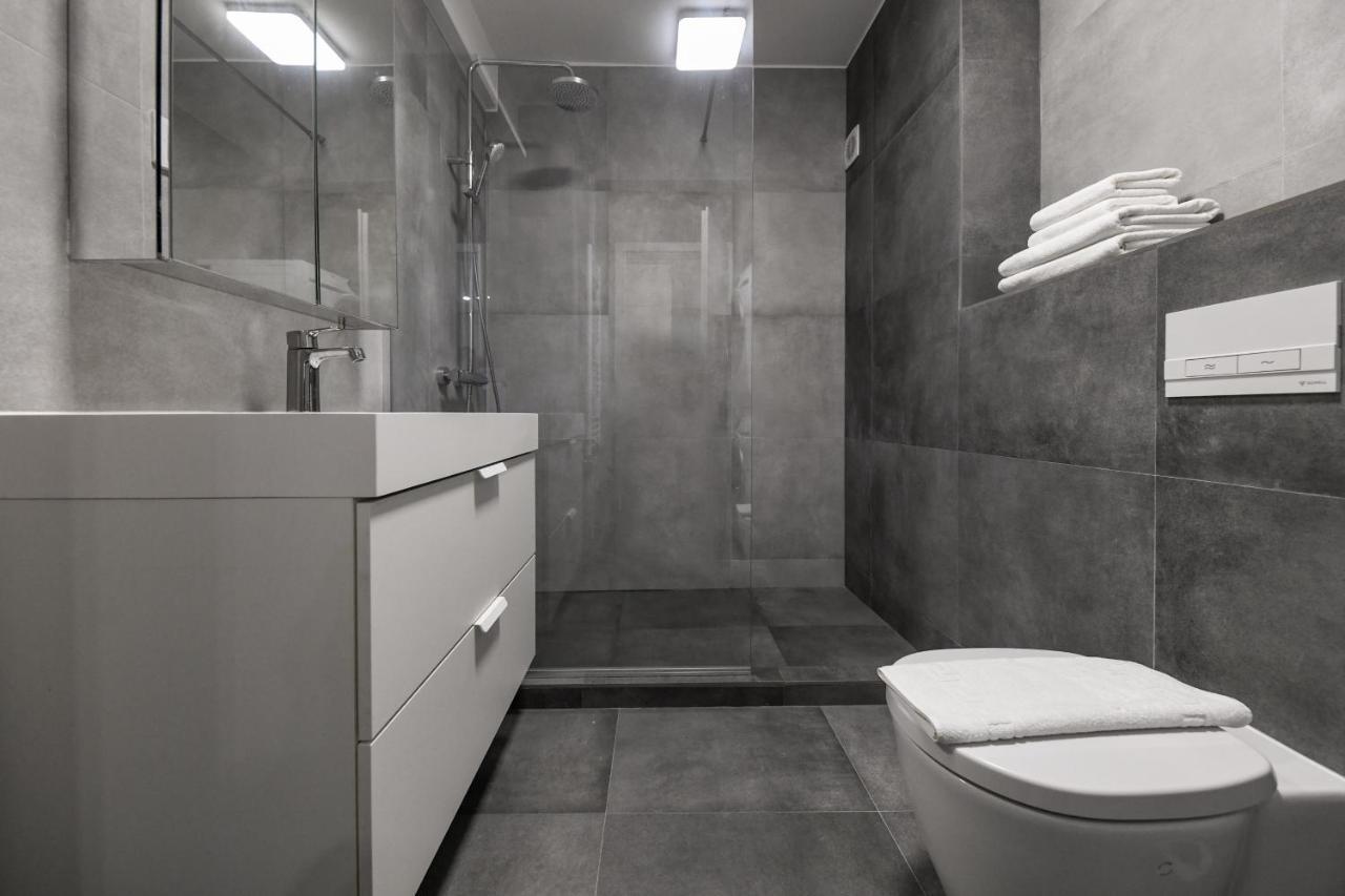 Modern Apartment In A Quiet Area Cluj Napoca Bagian luar foto